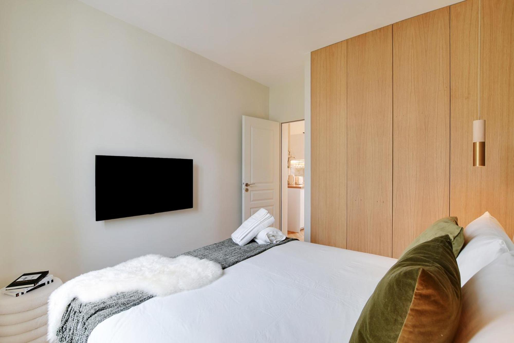 Suite Deluxe 1 By Les Maisons De Charloc Homes Boulogne-Billancourt Bagian luar foto
